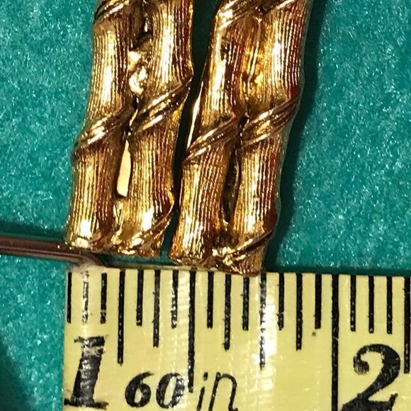 Vintage Gold Tone Bamboo Design Pinch Wire Hair Barrettes (2) - Picture 10 of 11